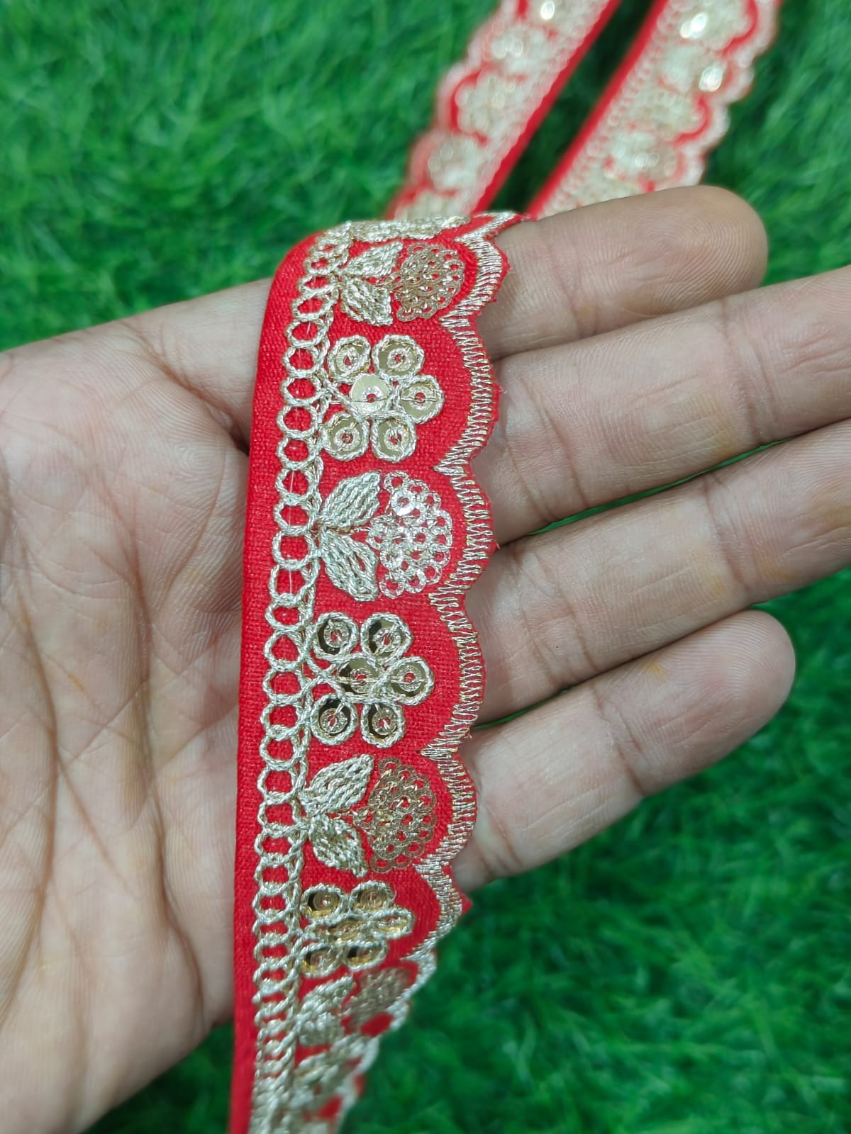 JOLLY COUNTER PRESANT A NEW LACE IN EMBRODARY WITH SEQUANCE IN RED COLOR AND 1.25 INCH SIZE IN 9 MEETER LENGTH. - Image 7