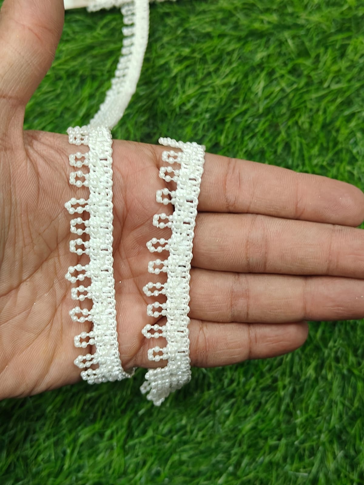 New White Moti Lace In 9 Meters Length. - Image 5