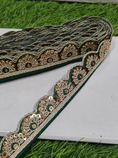 JOLLY COUNTER PRESANT A NEW LACE IN EMBRODARY WITH SEQUANCE IN GREEN COLOR AND 1 INCH SIZE IN 9 MEETER LENGTH. - Image 3