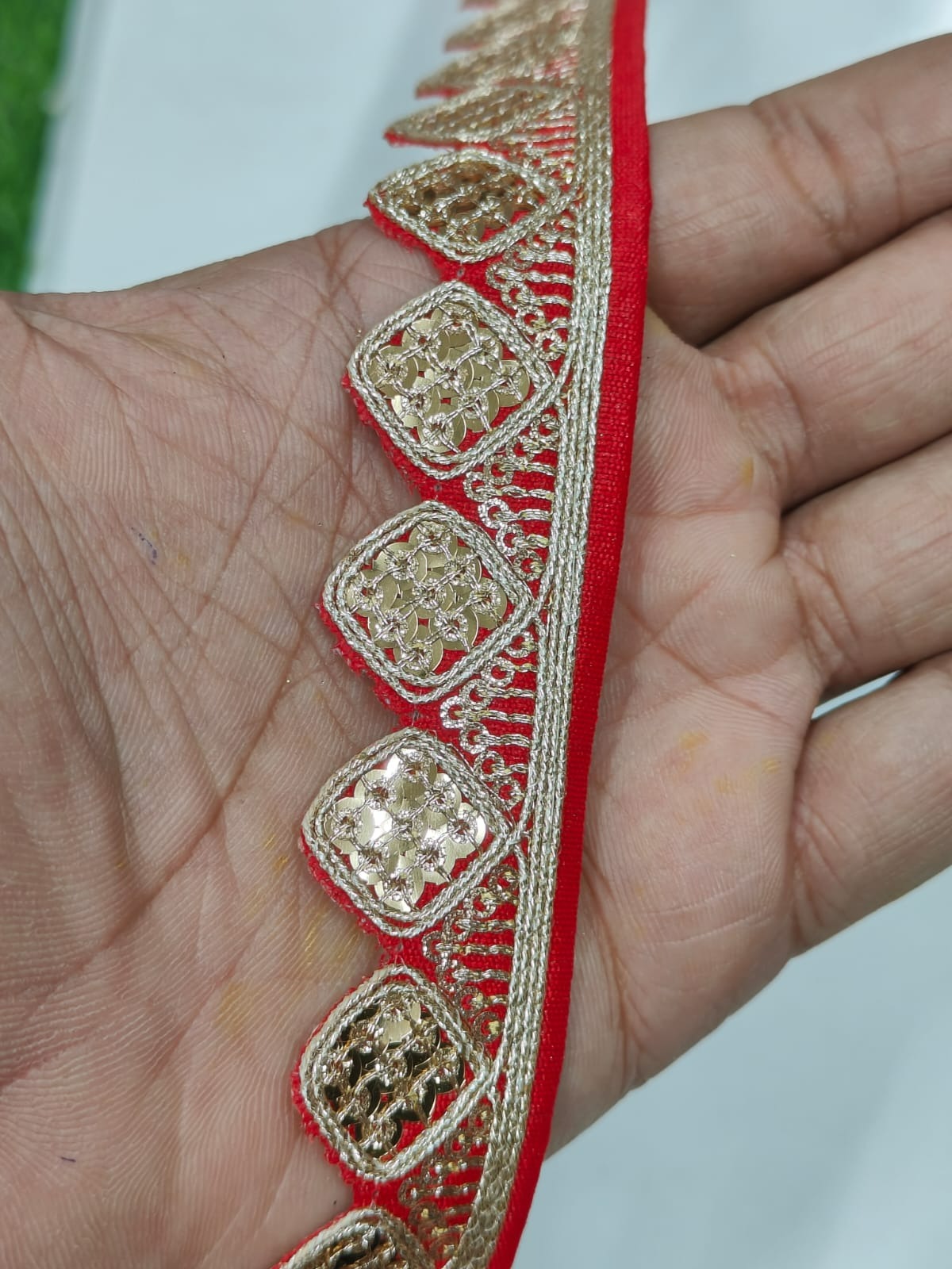 JOLLY COUNTER PRESANT A NEW LACE IN EMBRODARY WITH SEQUANCE IN RED COLOR AND 1.25 INCH SIZE IN 9 MEETER LENGTH. - Image 6
