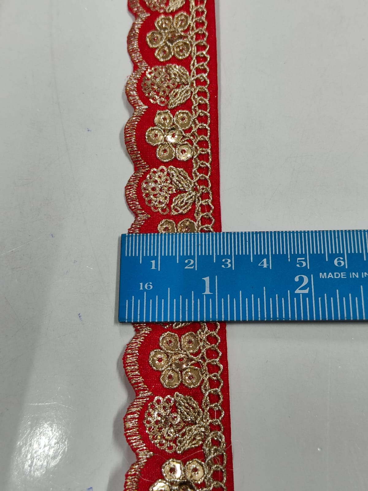 JOLLY COUNTER PRESANT A NEW LACE IN EMBRODARY WITH SEQUANCE IN RED COLOR AND 1.25 INCH SIZE IN 9 MEETER LENGTH. - Image 2