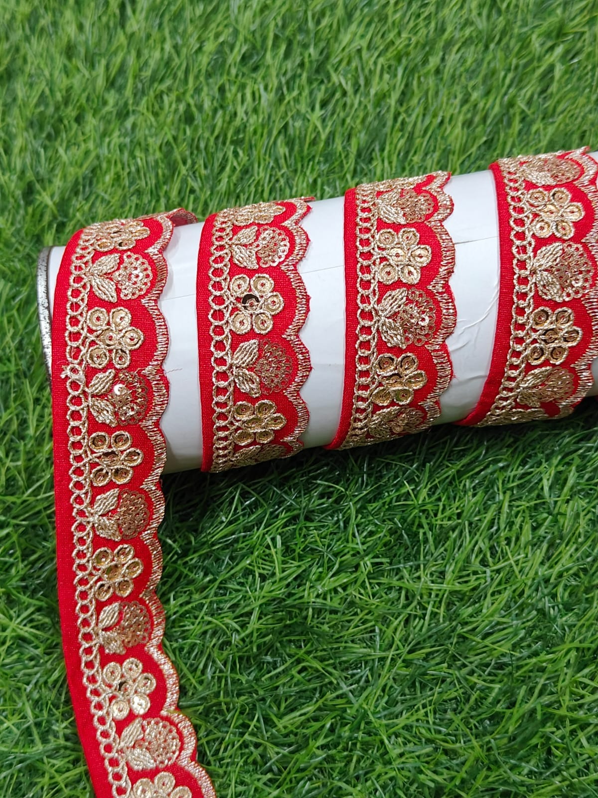 JOLLY COUNTER PRESANT A NEW LACE IN EMBRODARY WITH SEQUANCE IN RED COLOR AND 1.25 INCH SIZE IN 9 MEETER LENGTH. - Image 5