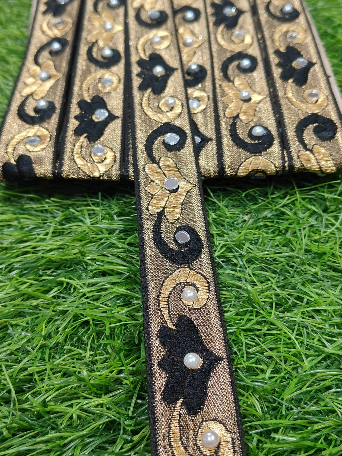 NEW LACE IN BLACK COLOR WITH MOTI AND MIRROR IN 1 INCH SIZE AND 9 MEETER LENGTH. - Image 5